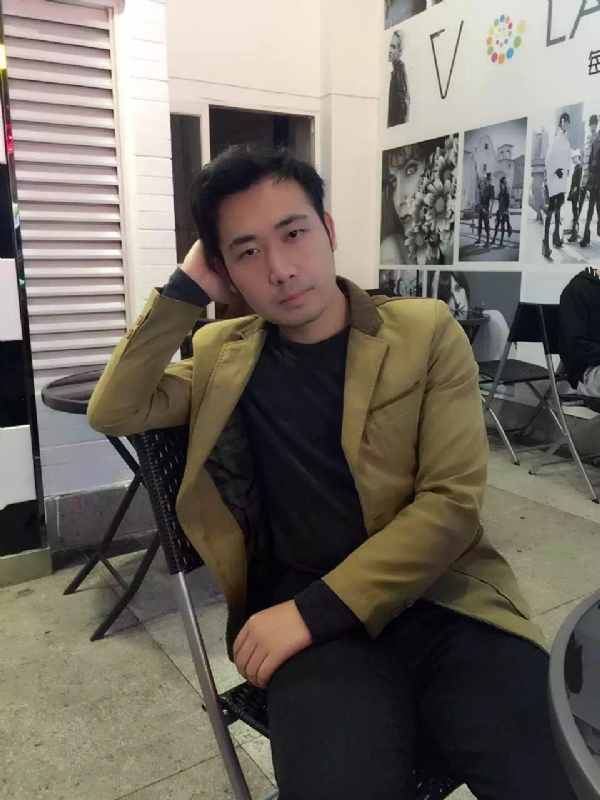 Pretty杨的第一张照片--盐城相亲服务中心