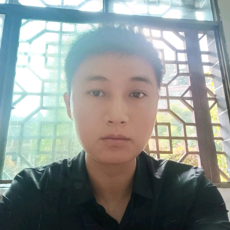 枫叶的第一张照片--盐城相亲服务中心