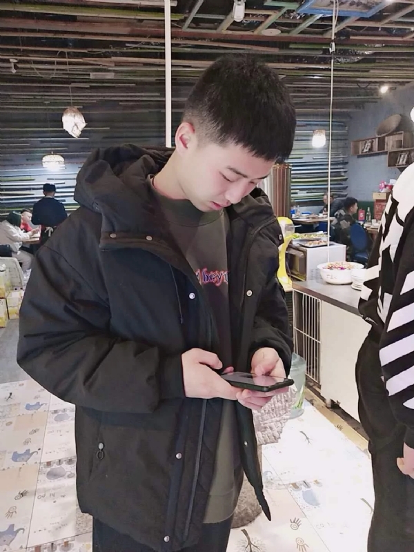 小赵的第一张照片--盐城相亲服务中心