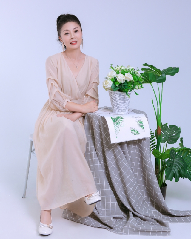 Anna的第一张照片--盐城相亲服务中心