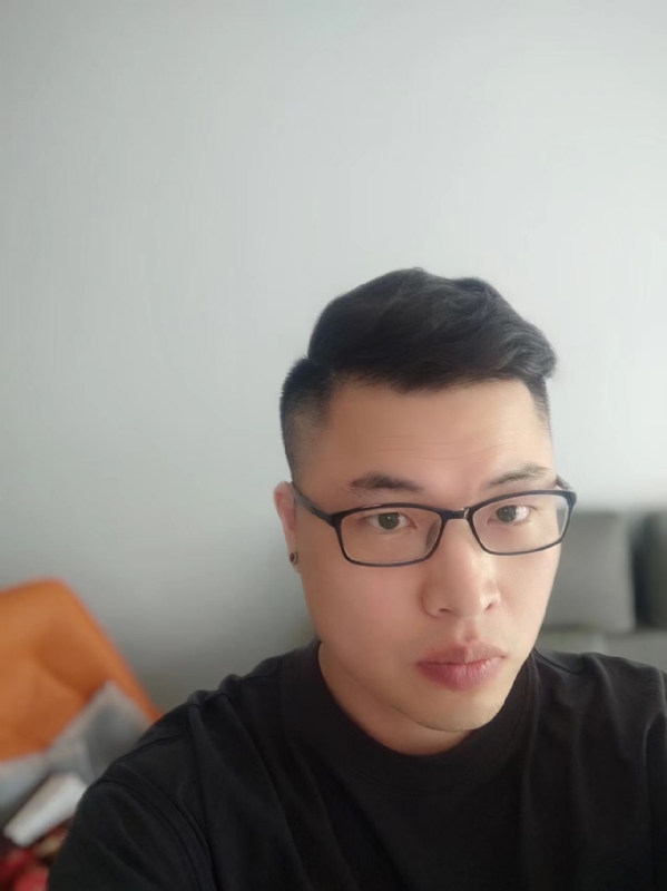 Vincent的第一张照片--盐城相亲服务中心