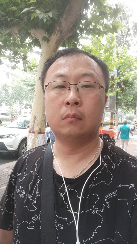 飘逸的星辰的第一张照片--盐城相亲服务中心
