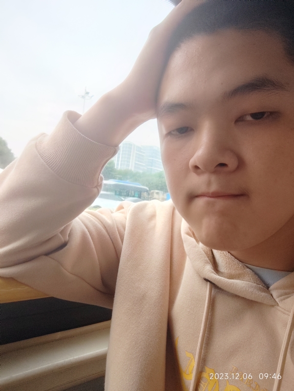 孤独的狼的第一张照片--盐城相亲服务中心