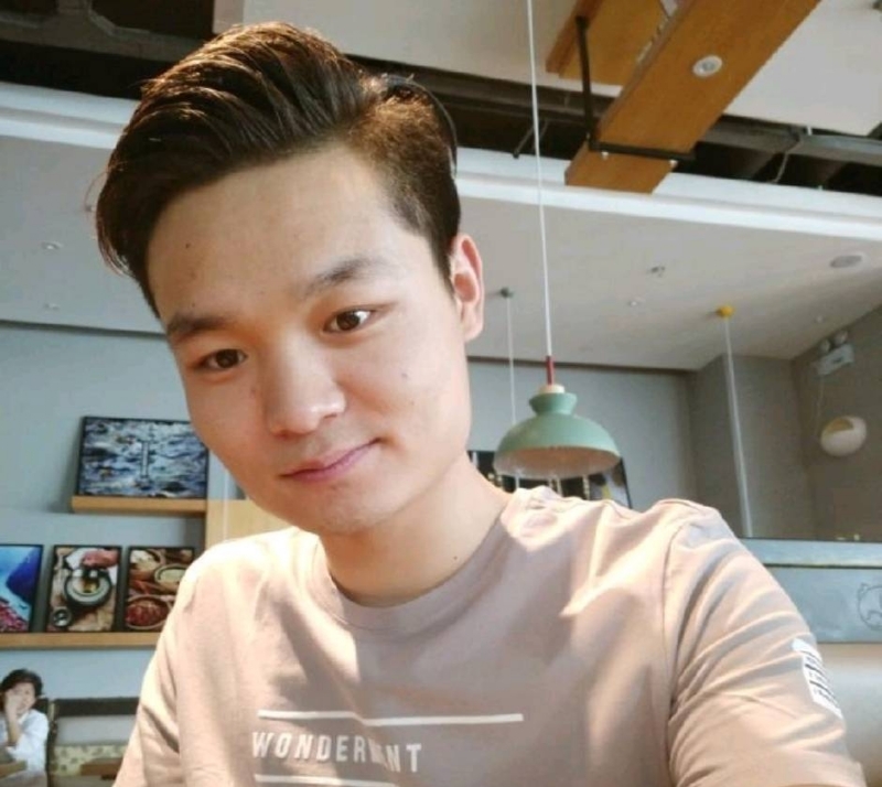 裴海洋的第一张照片--盐城相亲服务中心