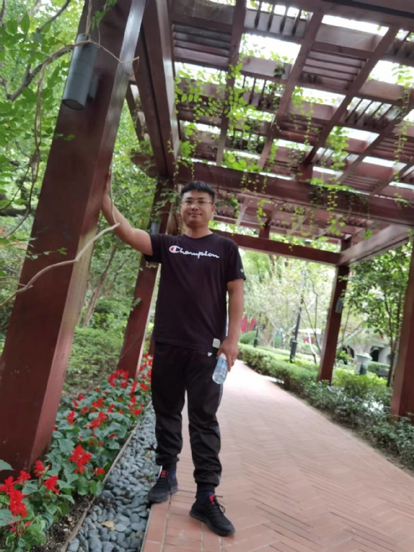 会飞的鱼的第三张照片--盐城相亲服务中心