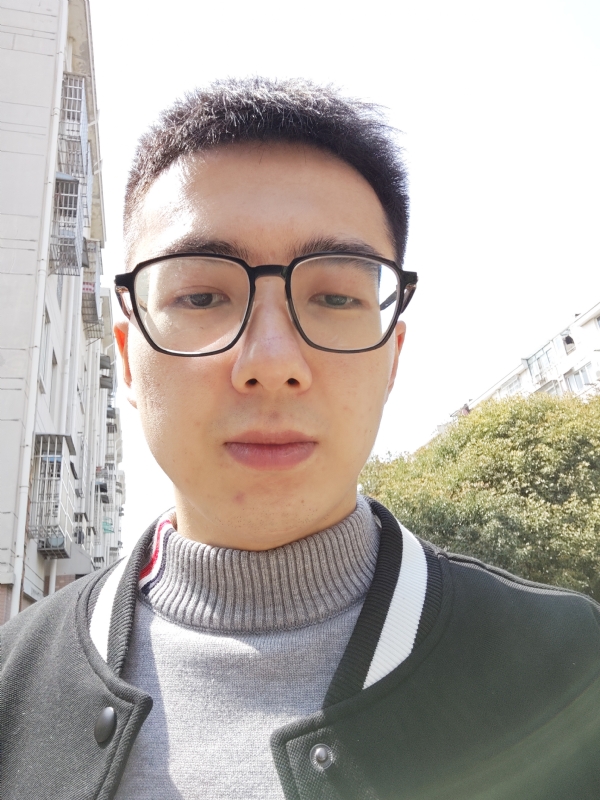 七彩皮皮虾的第一张照片--盐城相亲服务中心