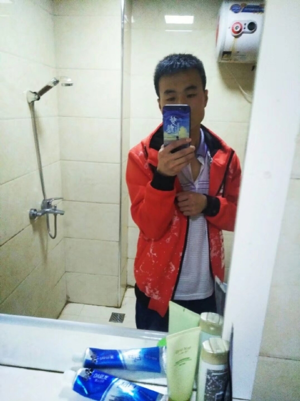 海之子的第一张照片--盐城相亲服务中心