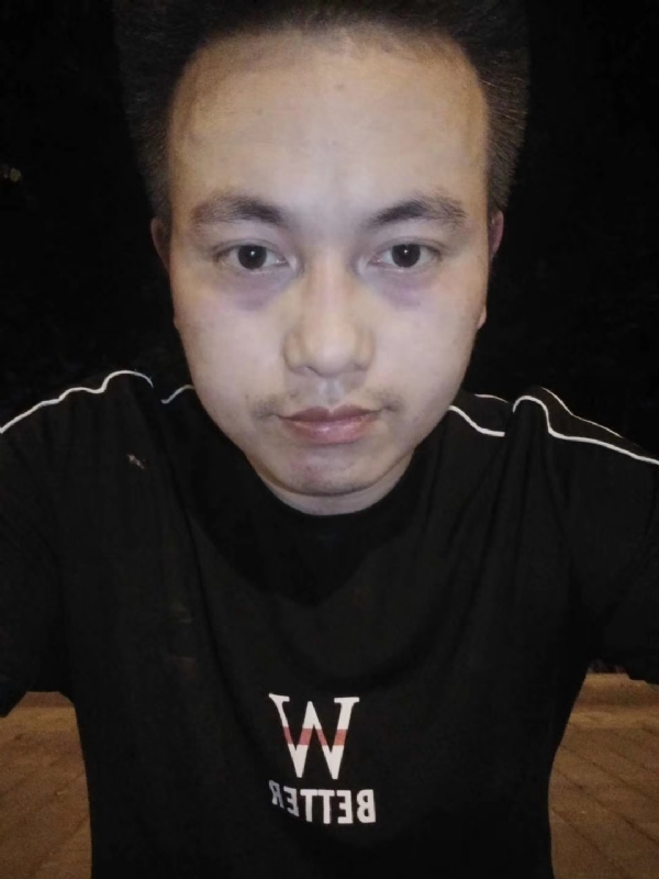 拓荒者的第一张照片--盐城相亲服务中心