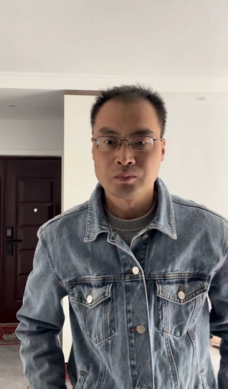 墨灬白的第二张照片--盐城相亲服务中心