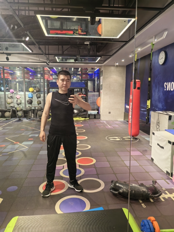 哈哈哈哈哈的第一张照片--盐城相亲服务中心