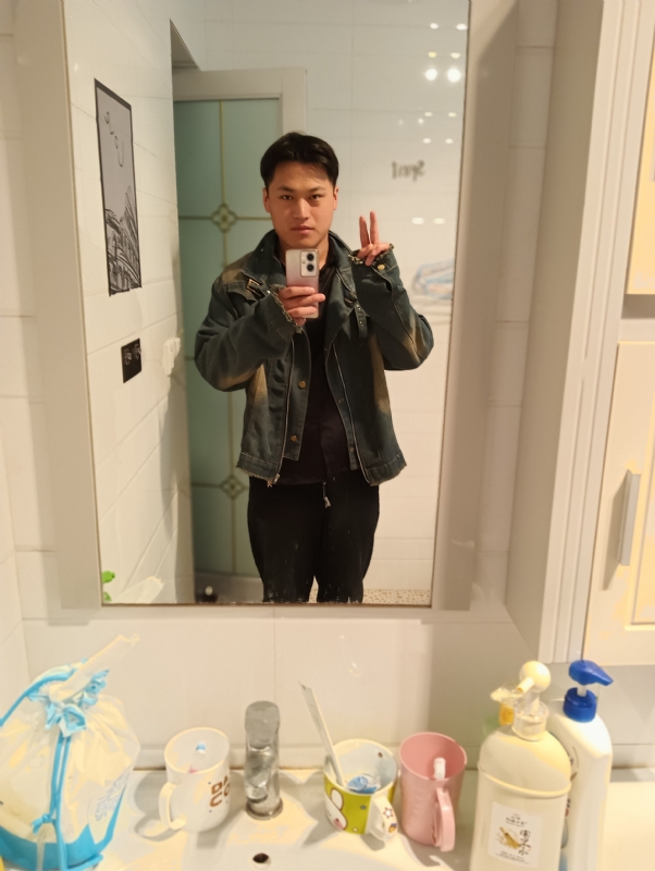 自律的MAN的第一张照片--盐城相亲服务中心