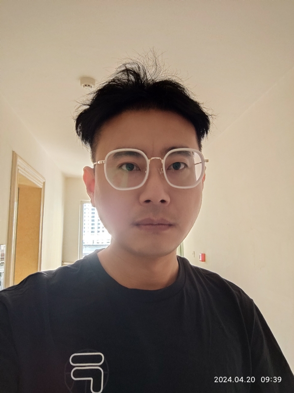 信带小李的第一张照片--盐城相亲服务中心