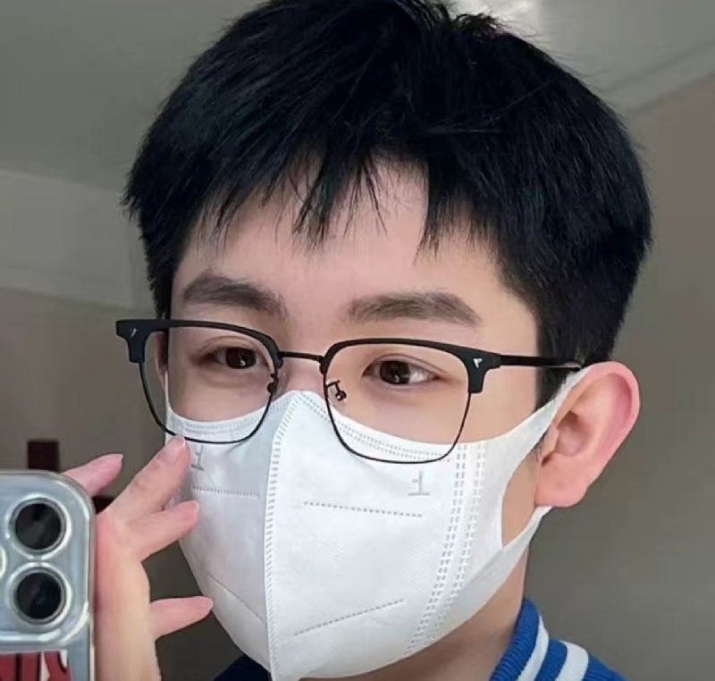 甜甜男孩的第一张照片--盐城相亲服务中心