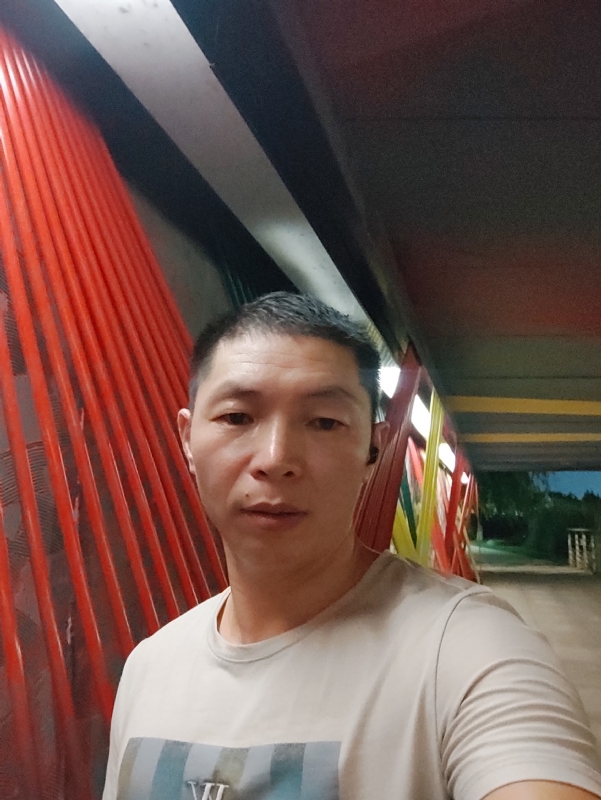 夜猫的第一张照片--盐城相亲服务中心