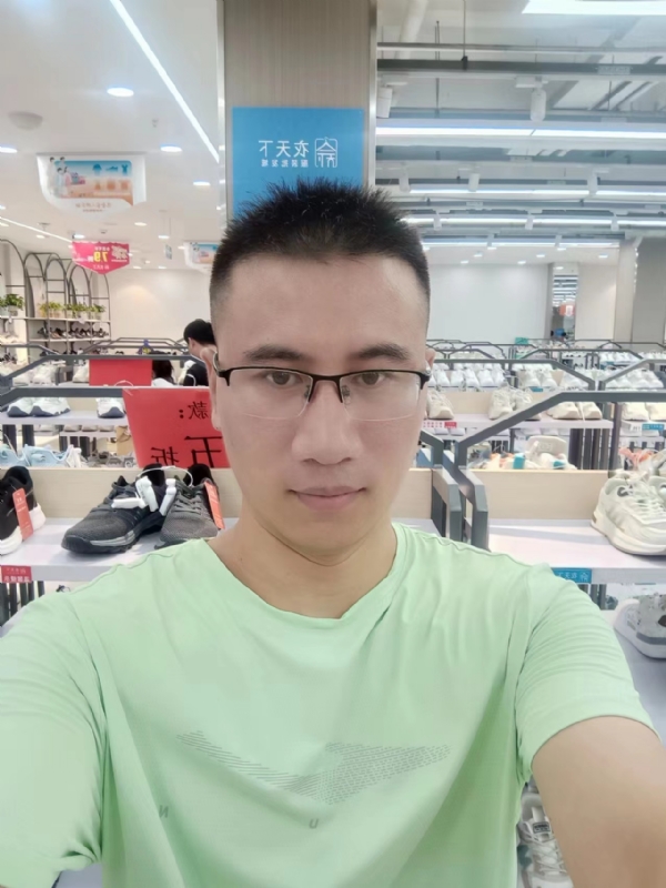 KKK960011的第一张照片--盐城相亲服务中心
