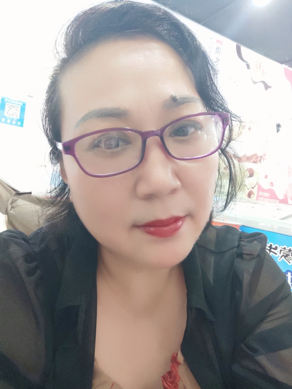 娜财娜福的第一张照片--盐城相亲服务中心