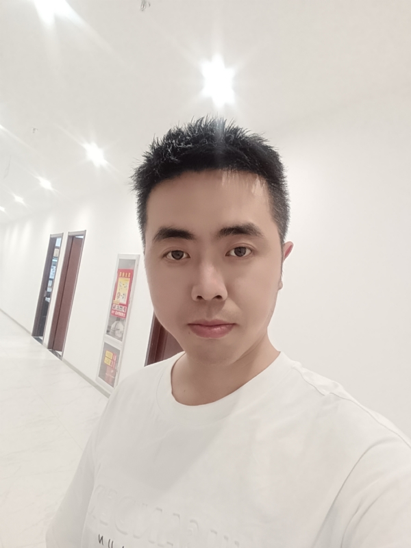 愿得一人心白首不相离的第一张照片--盐城相亲服务中心