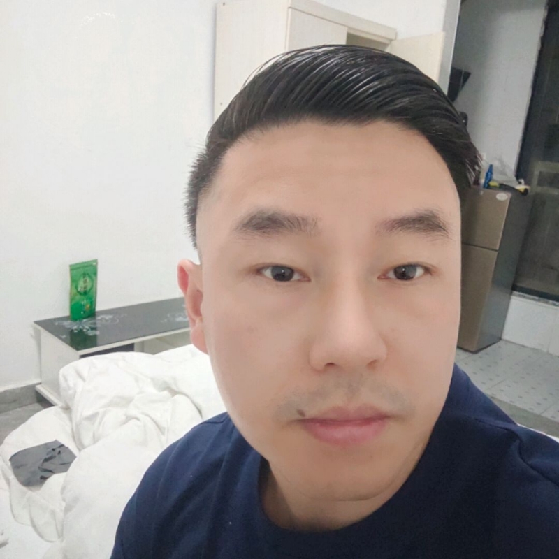 Poluk秦的第一张照片--盐城相亲服务中心