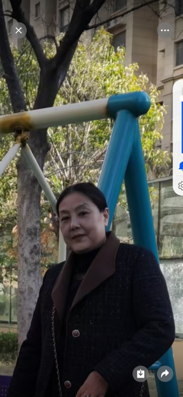 莹莹的第一张照片--盐城相亲服务中心