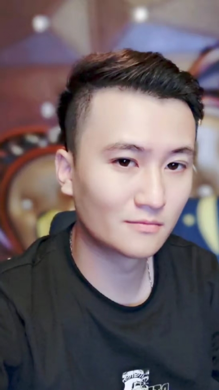 ToTheMoon的第一张照片--盐城相亲服务中心