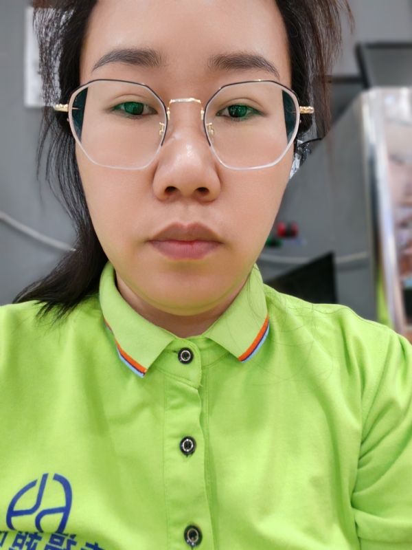 麻花小辫的第一张照片--盐城相亲服务中心
