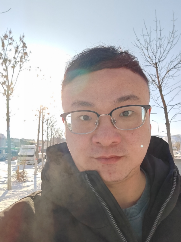 压力山大的第一张照片--盐城相亲服务中心