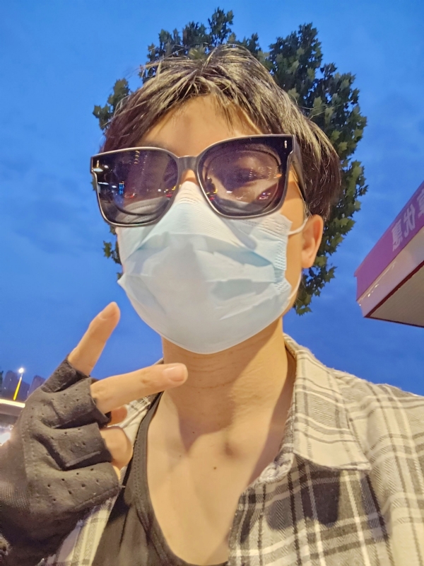 俊哒哒哒的第二张照片--盐城相亲服务中心