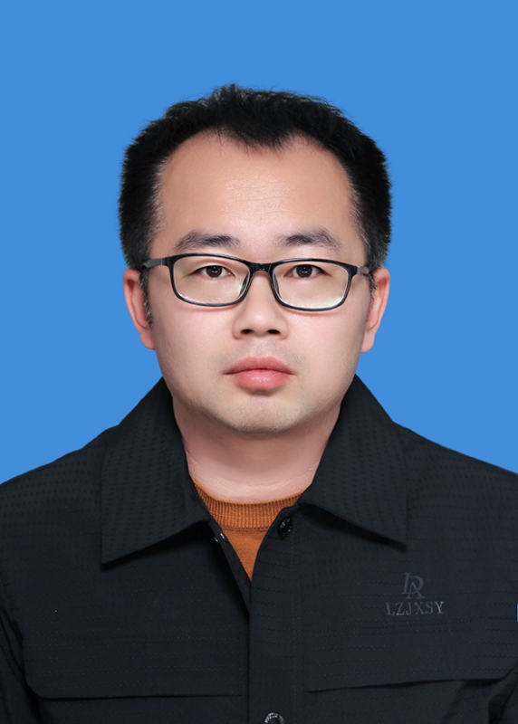 驰龙的第一张照片--盐城相亲服务中心