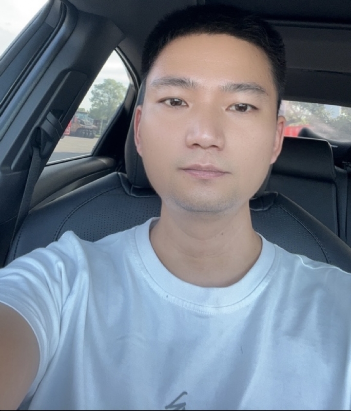 小江的第八张照片--盐城相亲服务中心