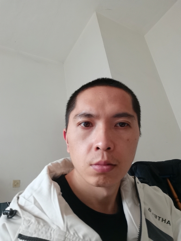 至诚的第一张照片--盐城相亲服务中心
