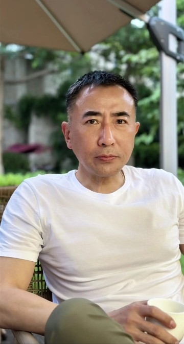 厚德载福的第一张照片--盐城相亲服务中心
