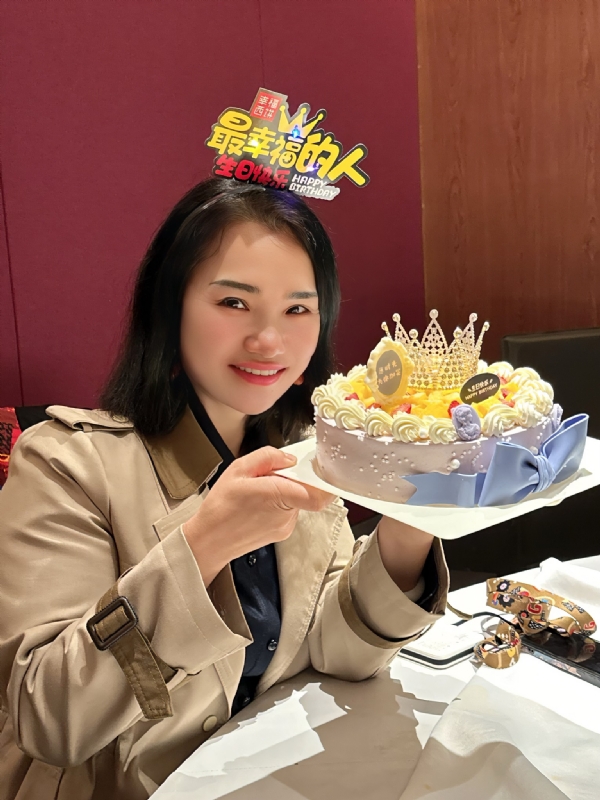 Apple的第一张照片--盐城相亲服务中心