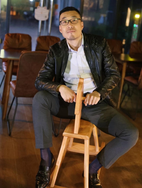 Lee的第一张照片--盐城相亲服务中心