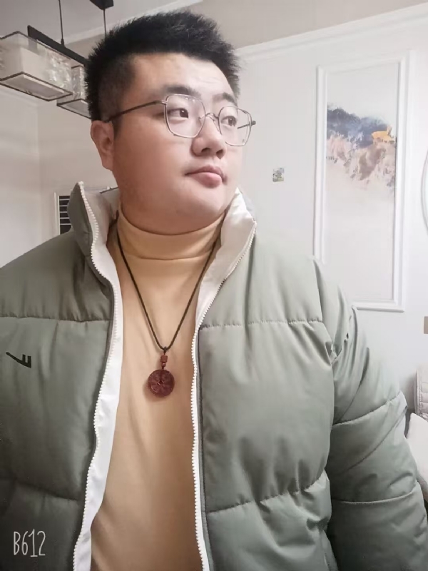 浦宁先生的第一张照片--盐城相亲服务中心