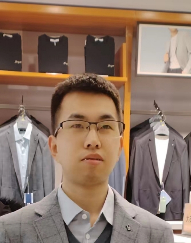 吴桐的第一张照片--盐城相亲服务中心