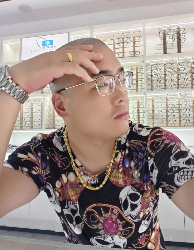 一生诺言的第一张照片--盐城相亲服务中心