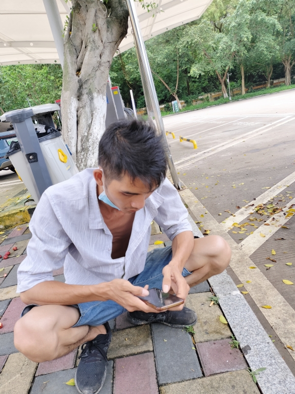 太累了的第一张照片--盐城相亲服务中心