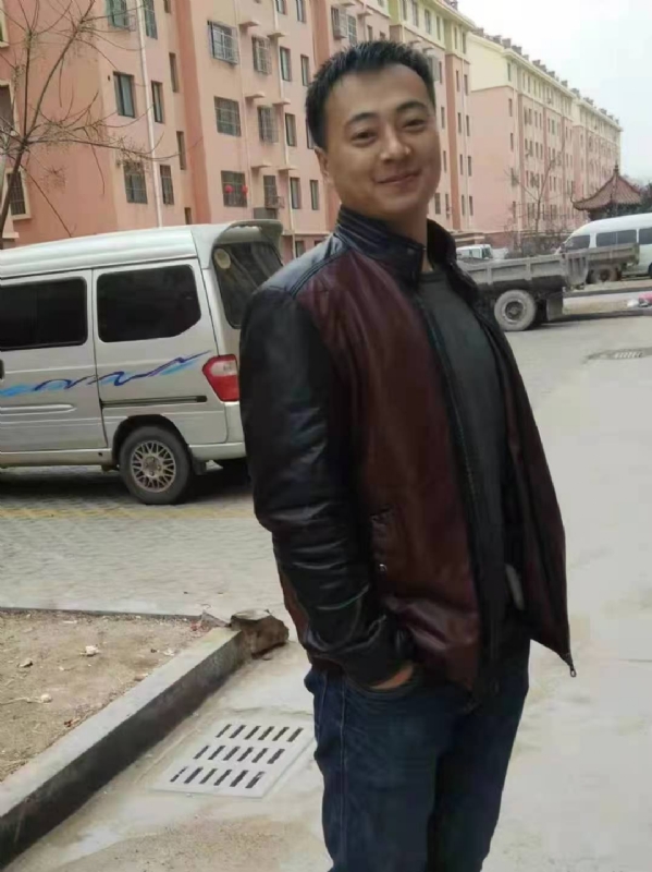 云淡风轻的第一张照片--盐城相亲服务中心