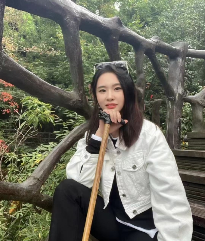 琪琪的第一张照片--盐城相亲服务中心