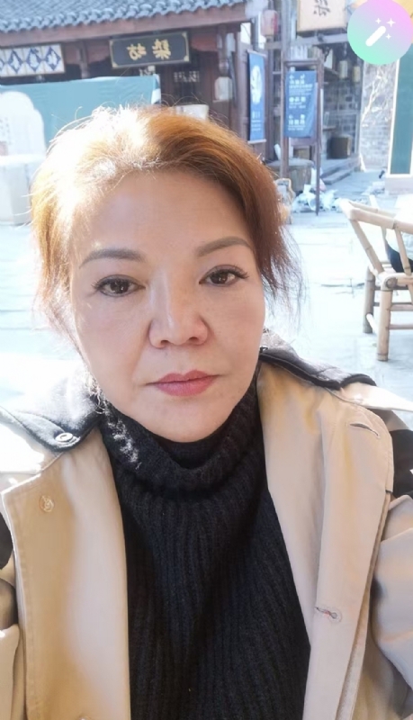 宛霞的第二张照片--盐城相亲服务中心