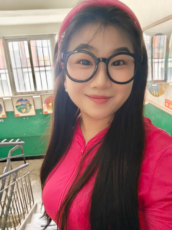 颂宜的第一张照片--盐城相亲服务中心