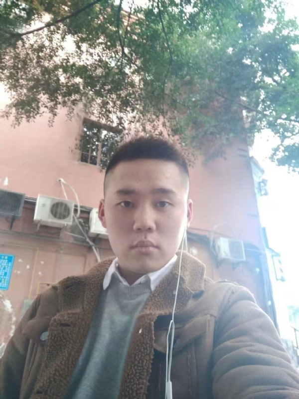 想了很久的男人的第一张照片--盐城相亲服务中心