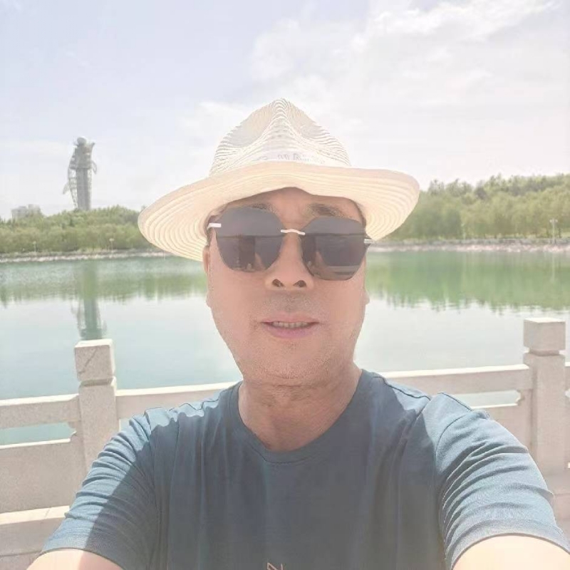 有钱人的第一张照片--盐城相亲服务中心