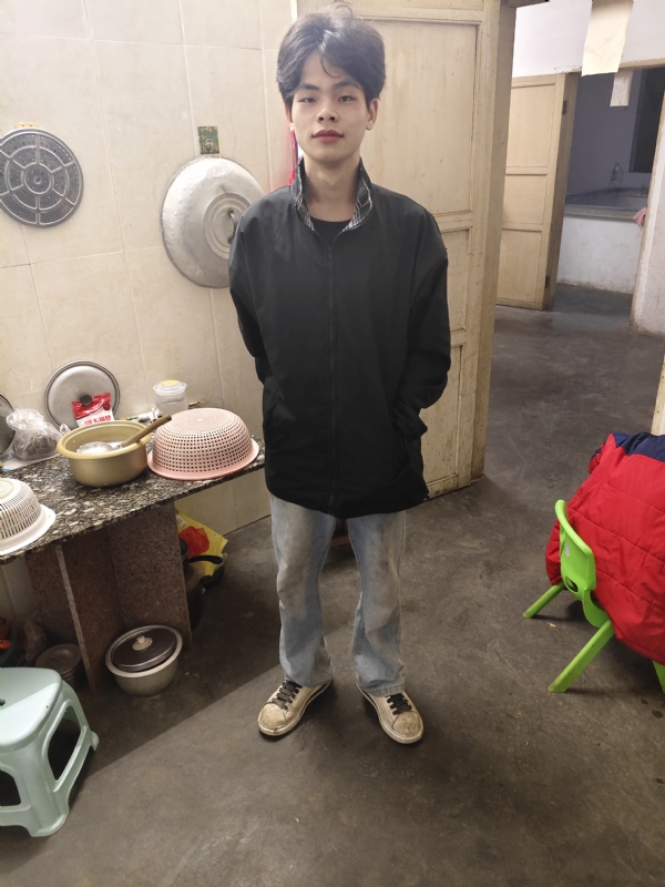 铭泽的第一张照片--盐城相亲服务中心