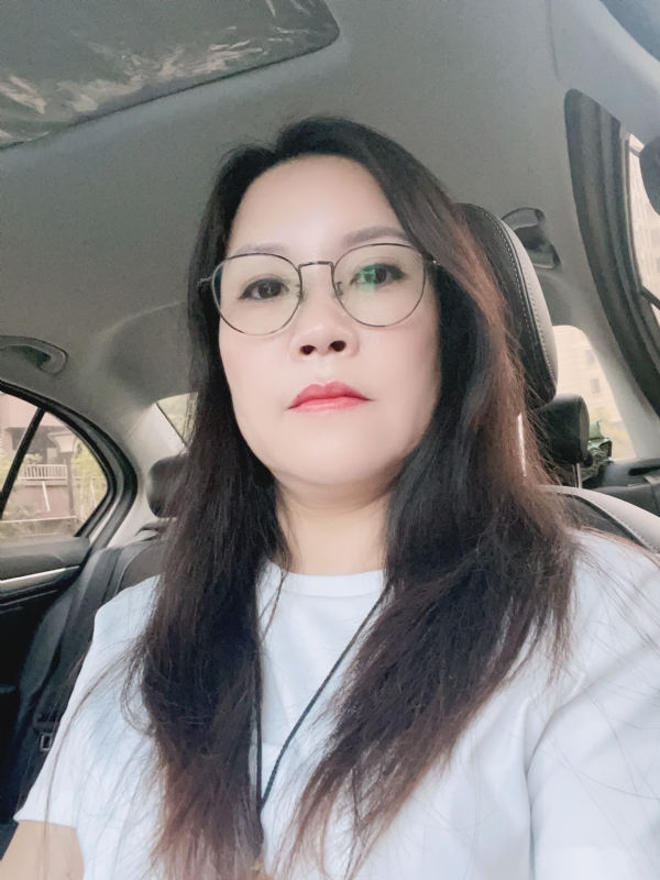 牡丹的第一张照片--盐城相亲服务中心