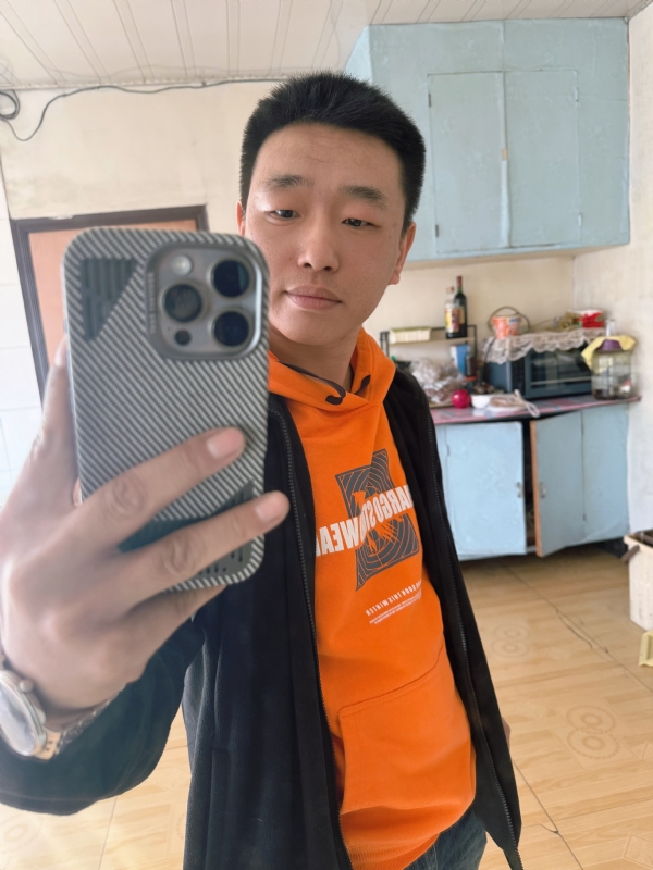 烟花易笑的第五张照片--盐城相亲服务中心