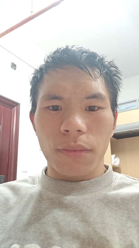 阳光的第一张照片--盐城相亲服务中心