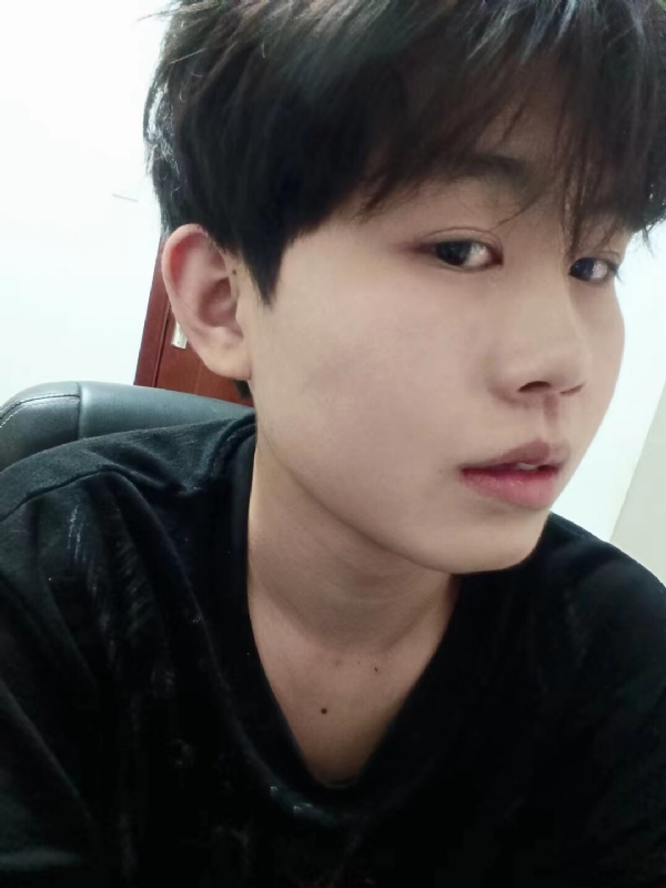 小鱼的第一张照片--盐城相亲服务中心