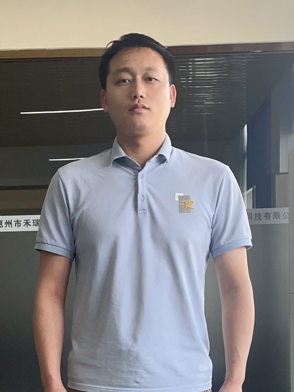 鹊桥的第一张照片--盐城相亲服务中心