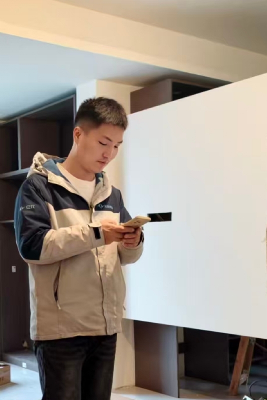 熊展的第一张照片--盐城相亲服务中心